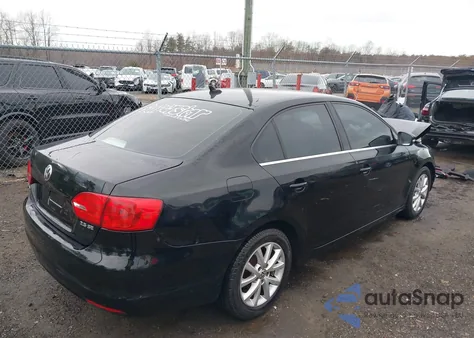 2013 Volkswagen Jetta Se z USA, uszkodzony, nr VIN 3VWDP7AJ9DM213364